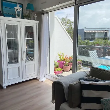 Duplex Ensoleille Avec Terrasse, A 300m De La *